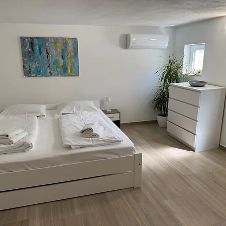 Lejlighed Apartma Tara